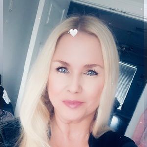 Meet your Posher, Marie